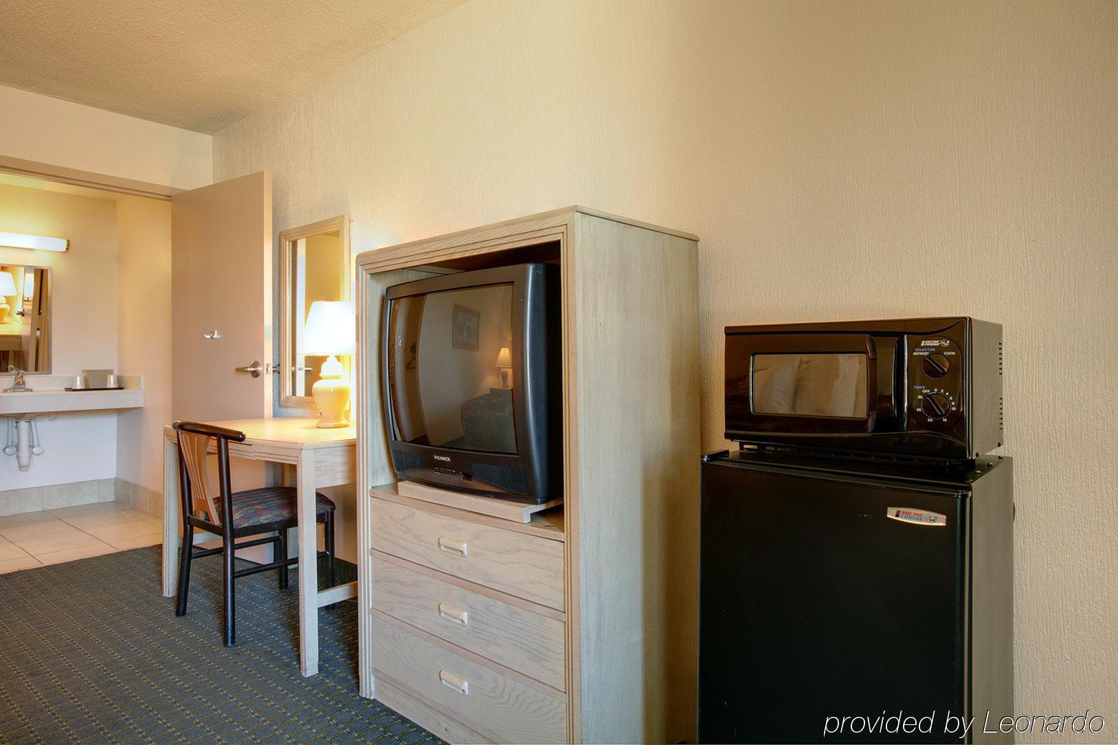 Rest And Relax Inn Ferry Pass Номер фото